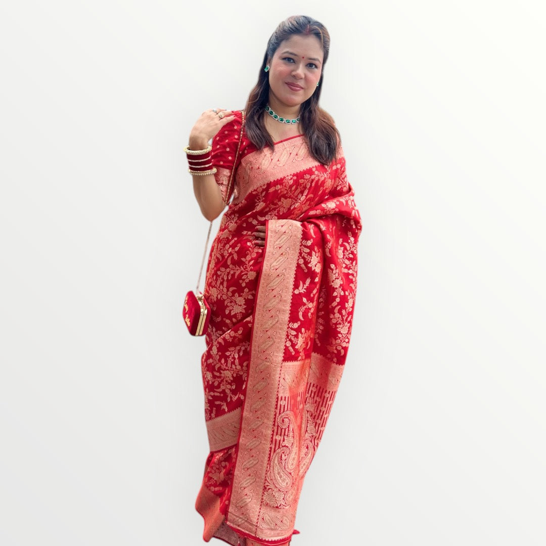 RED BANNO SAREE