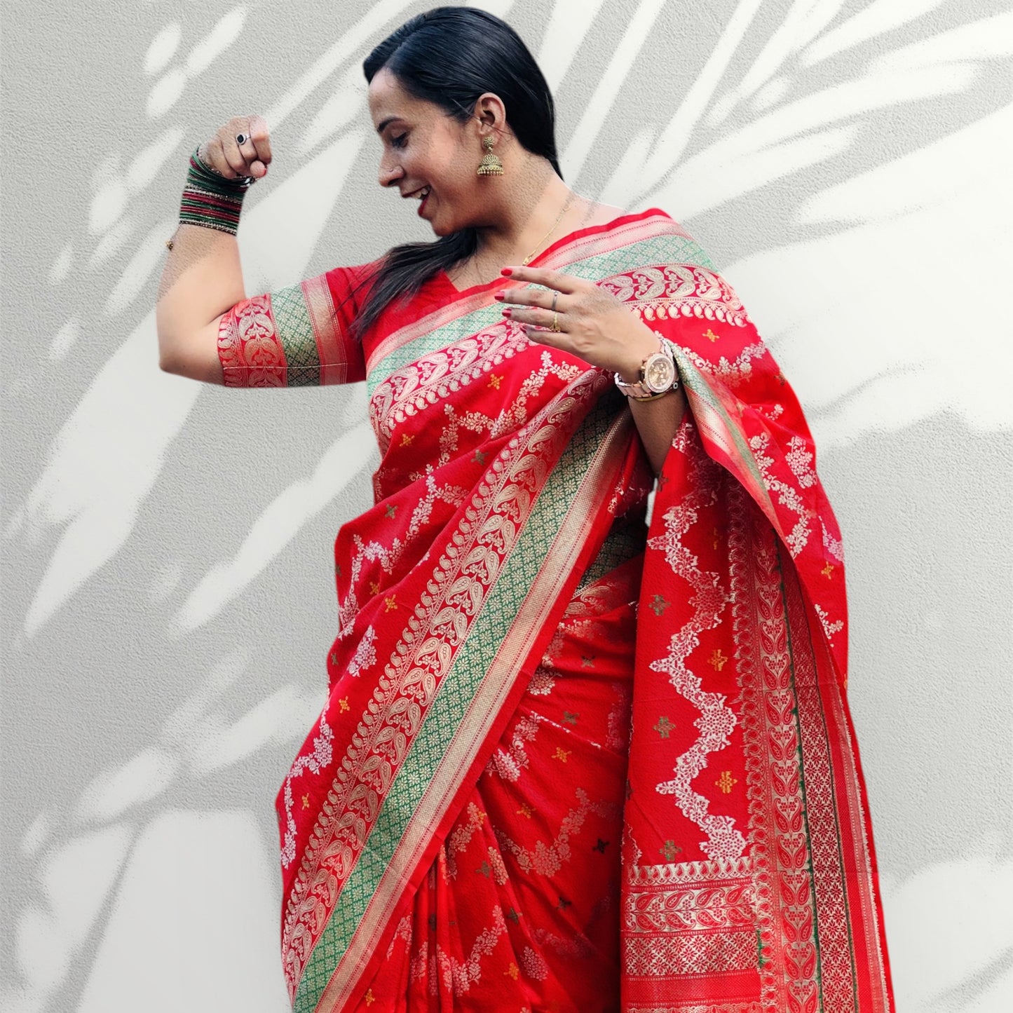 RED AND GREEN JAAL SAREE