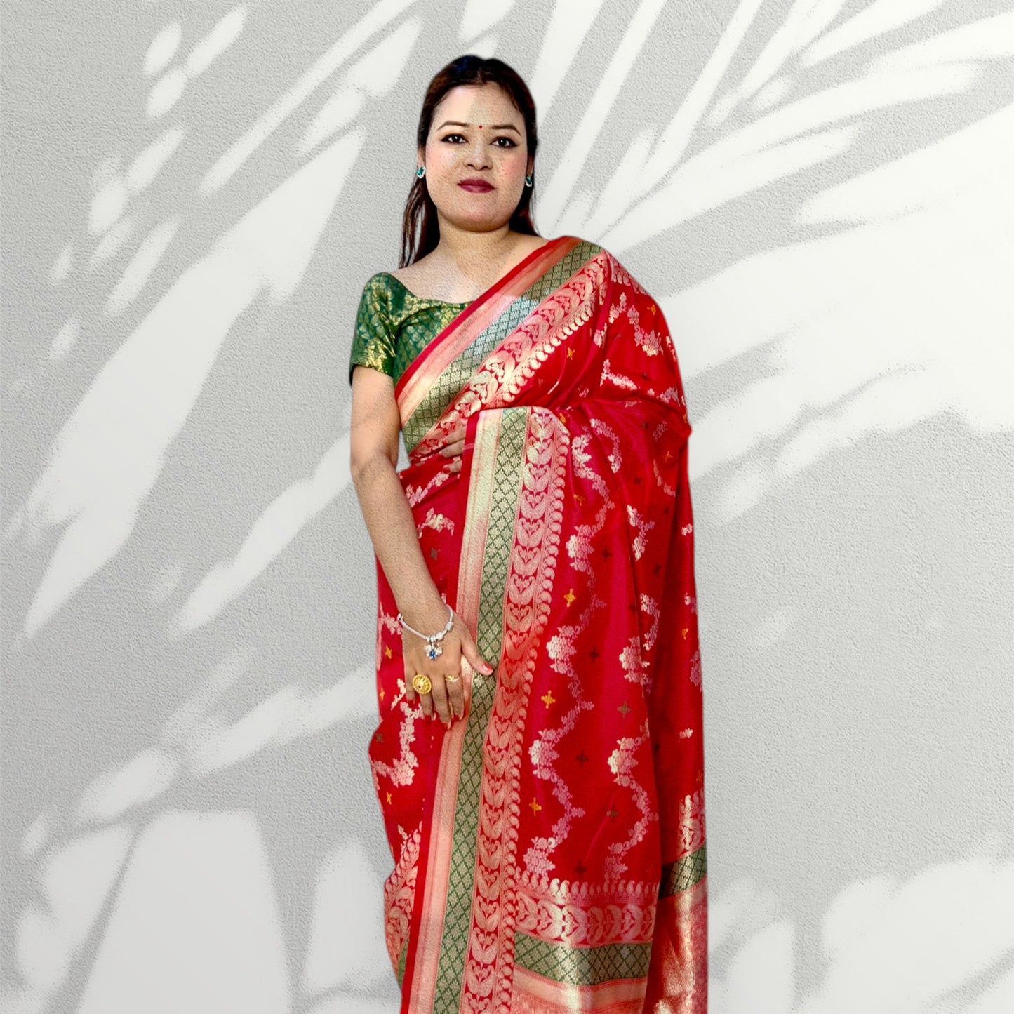 RED AND GREEN JAAL SAREE